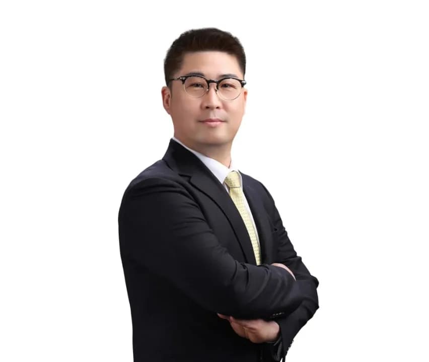 아더